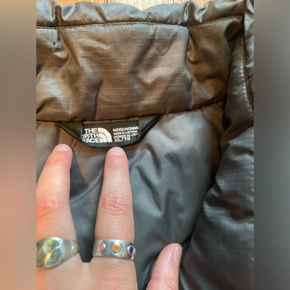 NorthFace 550 Insulated Goose Down Grey Vest 🪿 - Picture 5 of 6